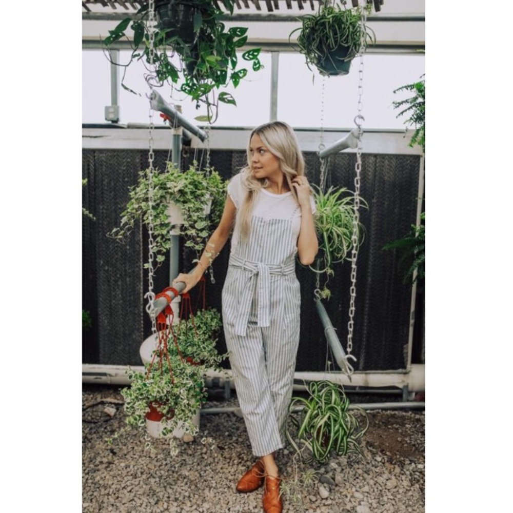Free People Pegged One Piece Jumpsuit Overalls - Picture 5 of 8